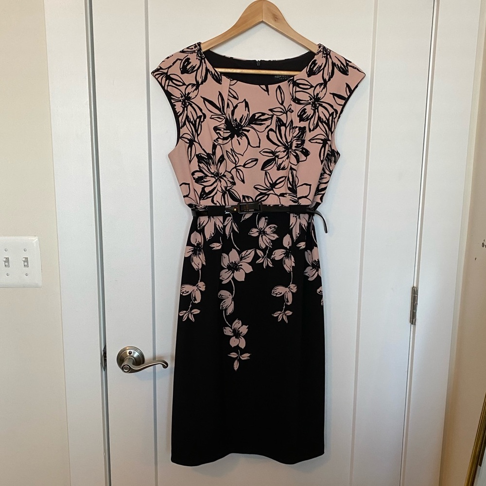 Pretty, professional pink & black Connected Apparel Size 8 dress with belt.